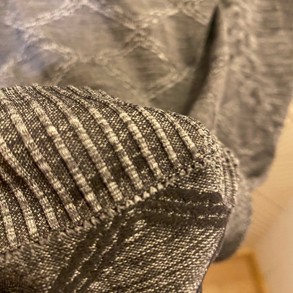 Lululemon Restless Pullover - Picture 6 of 6